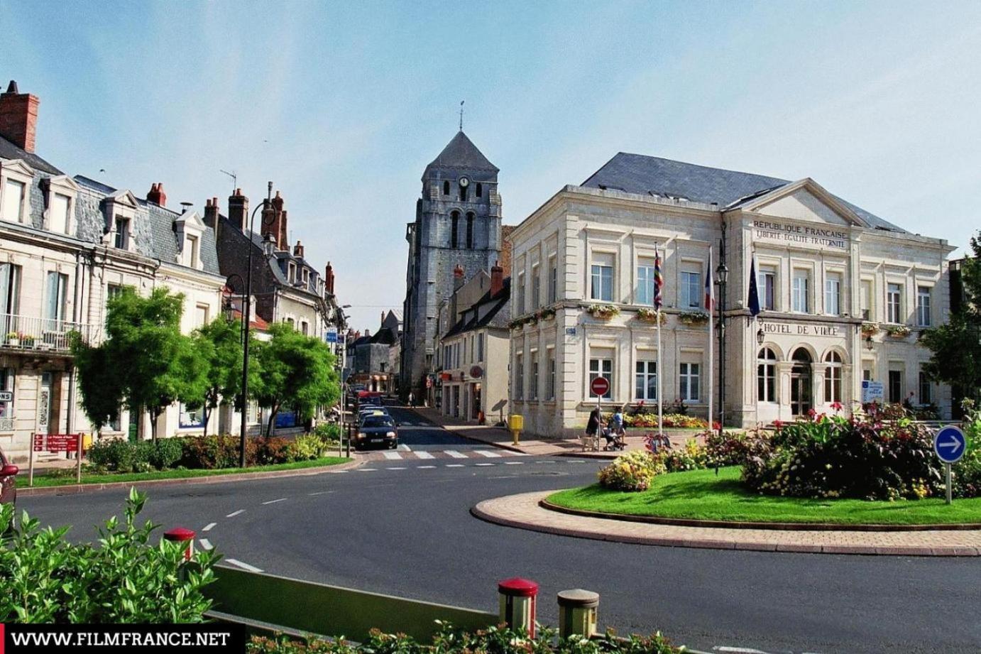 Maisonnette De Ville Au Calme Cosne-sur-Loire Kültér fotó